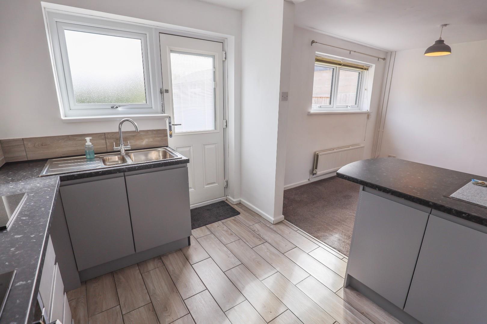 16 Harding Close, Boverton, Llantwit Major, Vale of Glamorgan, CF61 1GX
